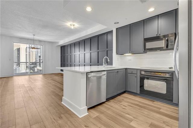 285 Centennial Olympic Drive NW 1606, Atlanta, GA 30313