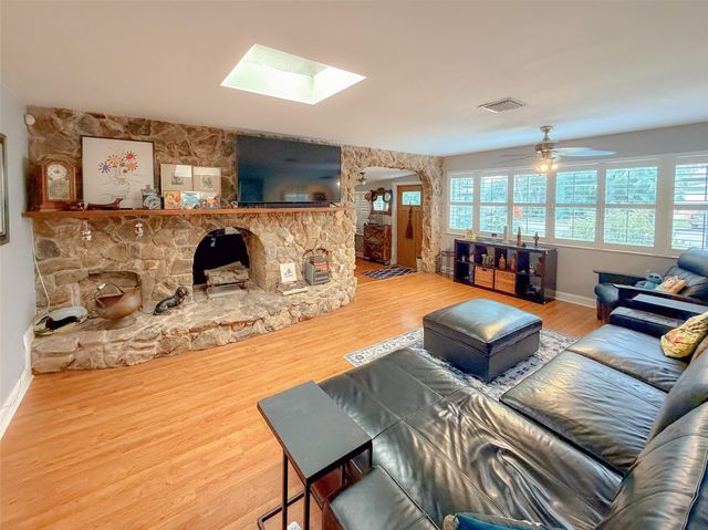 5148 SW 28th Terrace, Fort Lauderdale, FL 33312