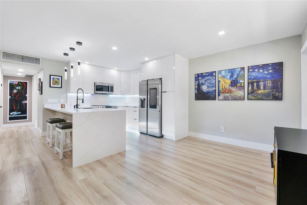 5208 NE 24th Ter F218, Fort Lauderdale, FL 33308