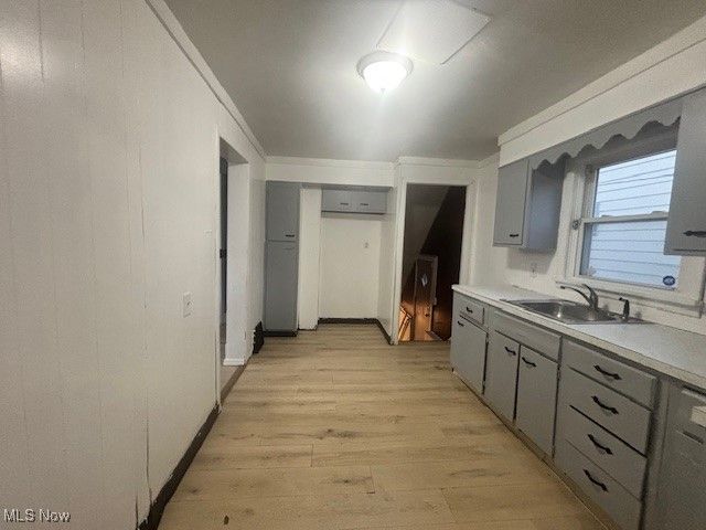 8602 Jeffries Avenue, Cleveland, OH 44105