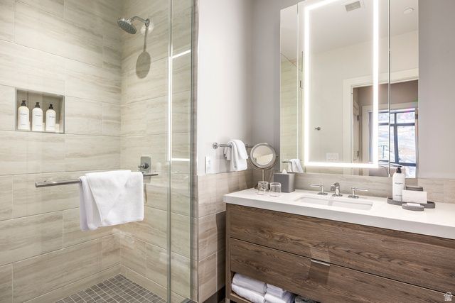 1702 W GLENCOE MOUNTAIN WAY #7043, Park City, UT 84060