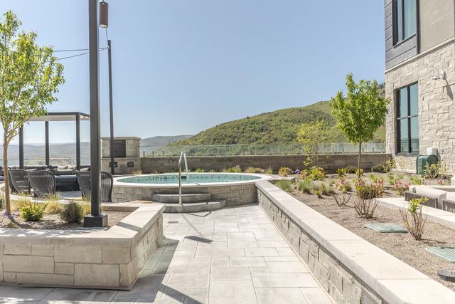 1702 W GLENCOE MOUNTAIN WAY #7043, Park City, UT 84060