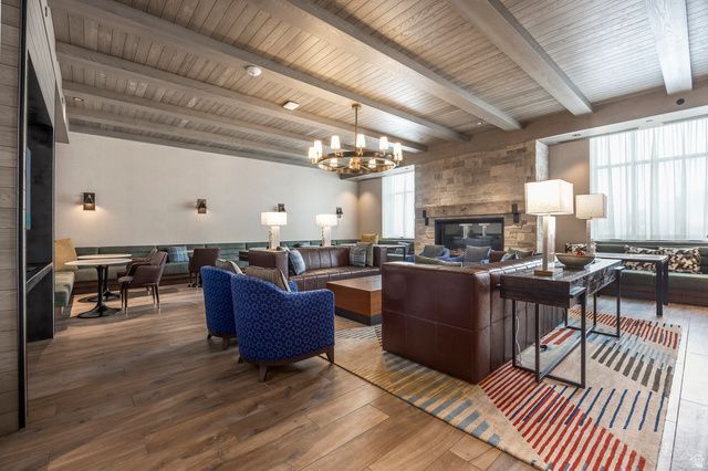 1702 W GLENCOE MOUNTAIN WAY #7043, Park City, UT 84060