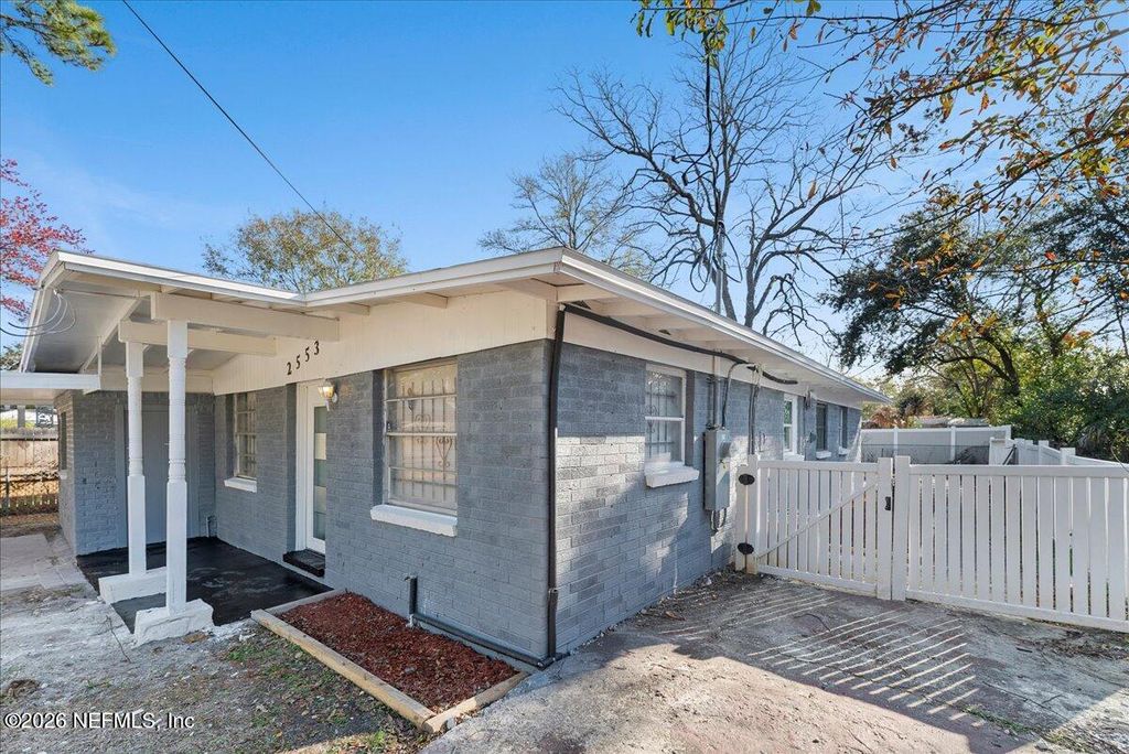 2553 MARTHA Street, Jacksonville, FL 32209