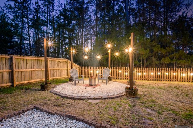 26017 Willow Wood St, Denham Springs, LA 70726