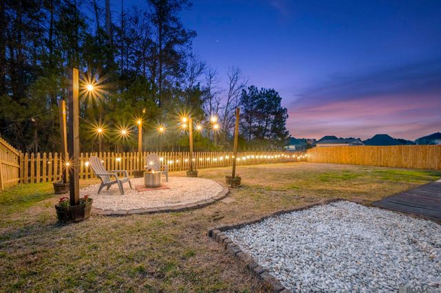 26017 Willow Wood St, Denham Springs, LA 70726