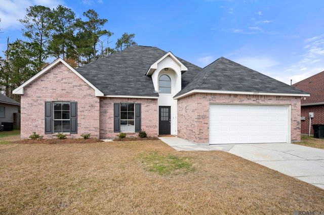 26017 Willow Wood St, Denham Springs, LA 70726