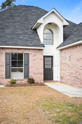 26017 Willow Wood St, Denham Springs, LA 70726