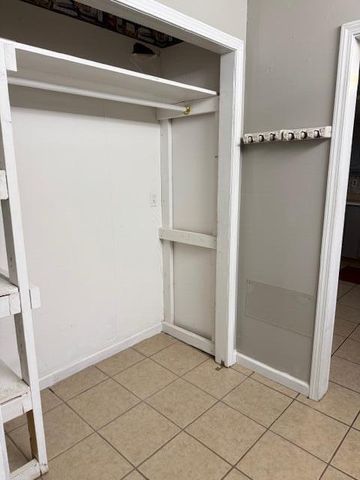 29 Green Valley Road, Vanceburg, KY 41179