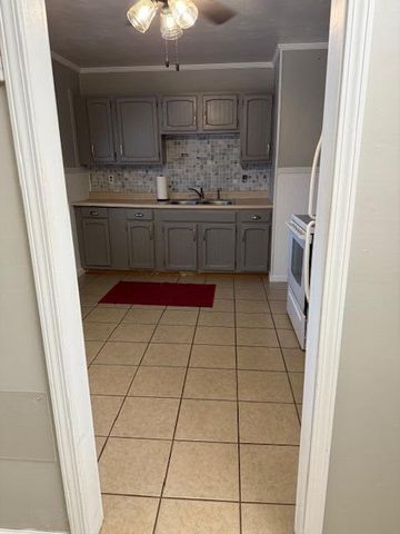 29 Green Valley Road, Vanceburg, KY 41179