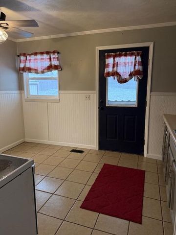 29 Green Valley Road, Vanceburg, KY 41179