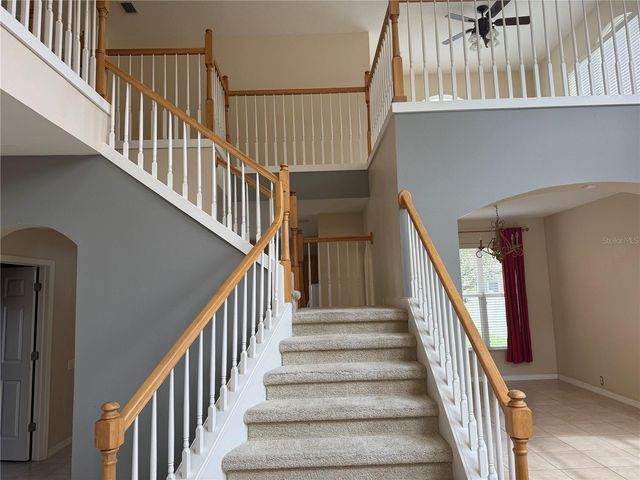 9212 MEADOW LANE COURT, Tampa, FL 33647