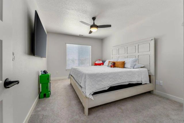 14277 Glenview Court, Victorville, CA 92395