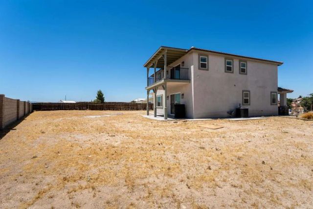 14277 Glenview Court, Victorville, CA 92395