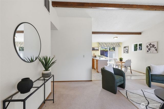17940 9th Avenue NE, Poulsbo, WA 98370