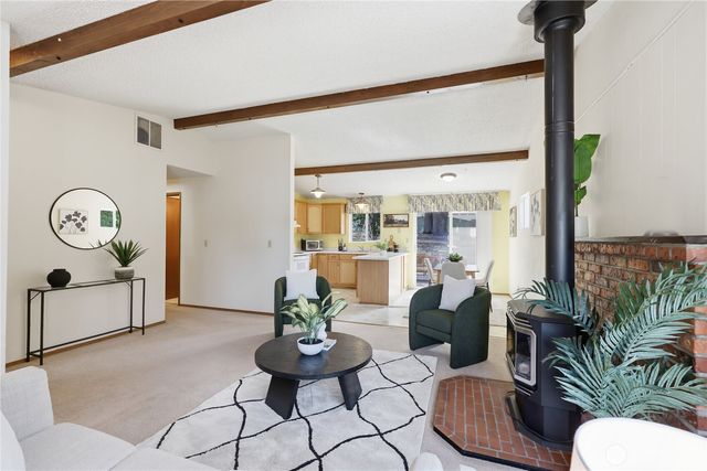 17940 9th Avenue NE, Poulsbo, WA 98370