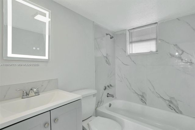 2701 NW 18th Ter A, Oakland Park, FL 33311