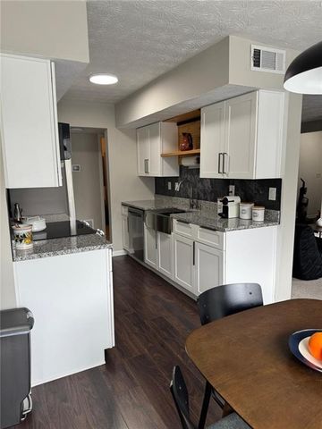 1403 Glenleaf Drive, Peachtree Corners, GA 30092