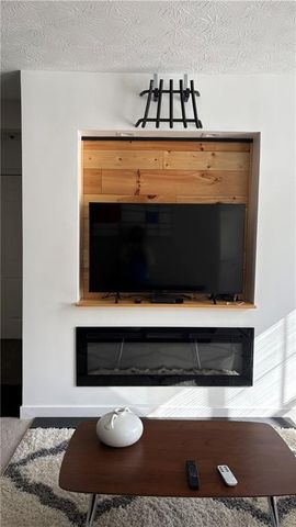 1403 Glenleaf Drive, Peachtree Corners, GA 30092