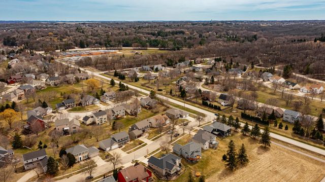 2945 Stonegate Court SW, Rochester, MN 55902