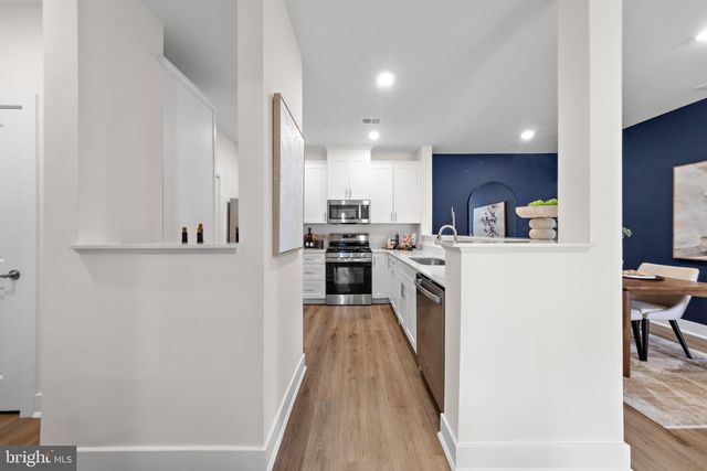 2208 PRINCE HALL, Pennington, NJ 08534