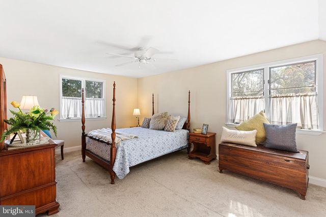 528 THOMAS AVE, Barrington, NJ 08007
