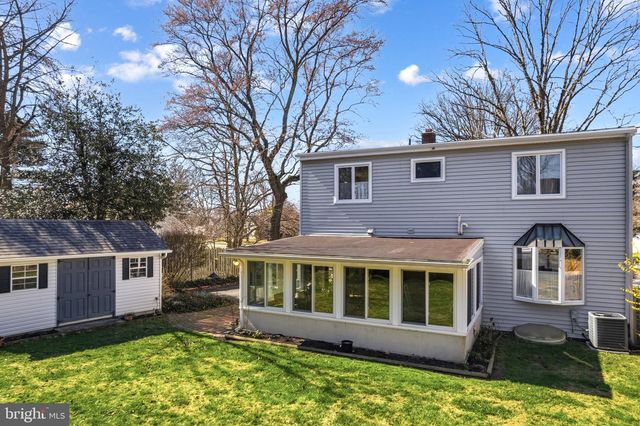 528 THOMAS AVE, Barrington, NJ 08007