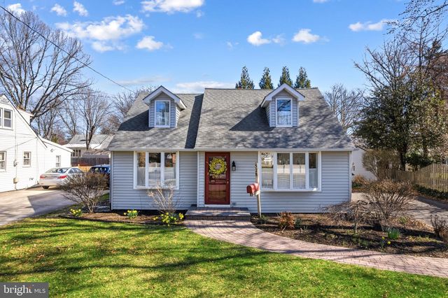 528 THOMAS AVE, Barrington, NJ 08007