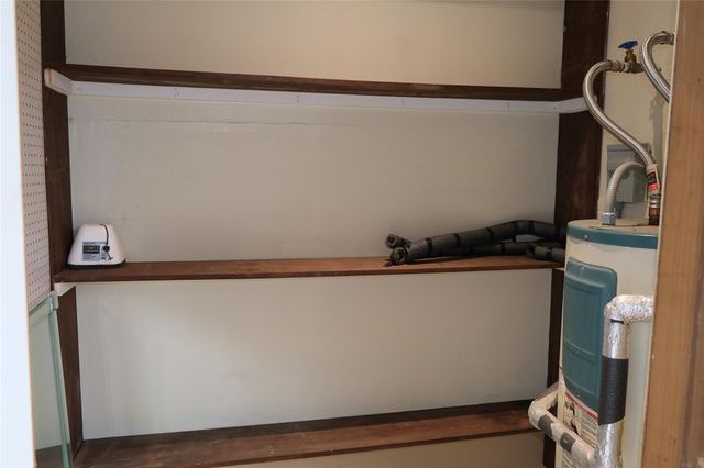 2001 Bering Drive 2F, Houston, TX 77057