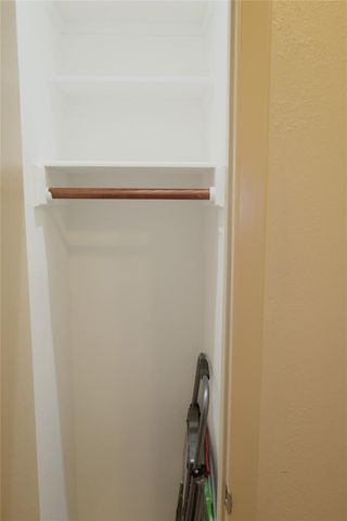 2001 Bering Drive 2F, Houston, TX 77057