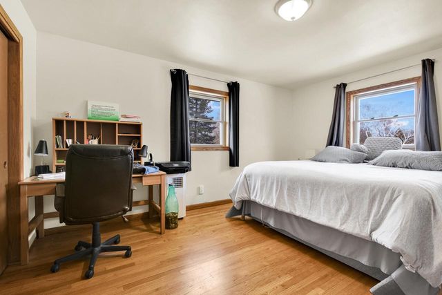W64N353 Madison AVENUE, Cedarburg, WI 53012
