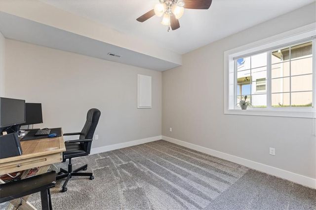 31408 W 85th Terrace, De Soto, KS 66018