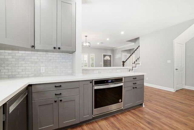 502 Louisa Street, Montgomery, TX 77356