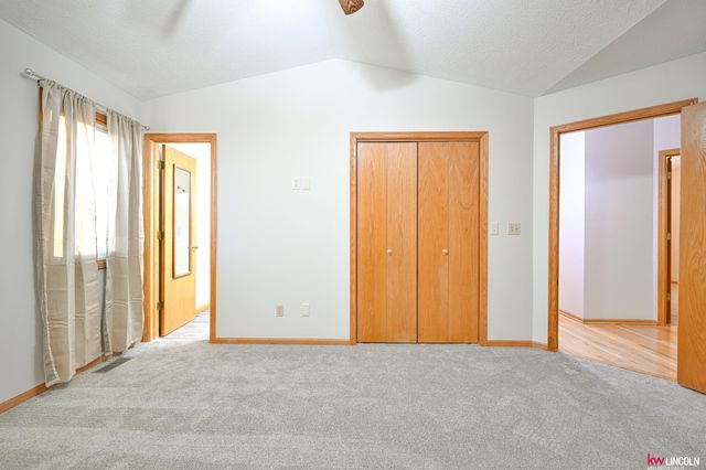 5301 Elk Ridge Road, Lincoln, NE 68516