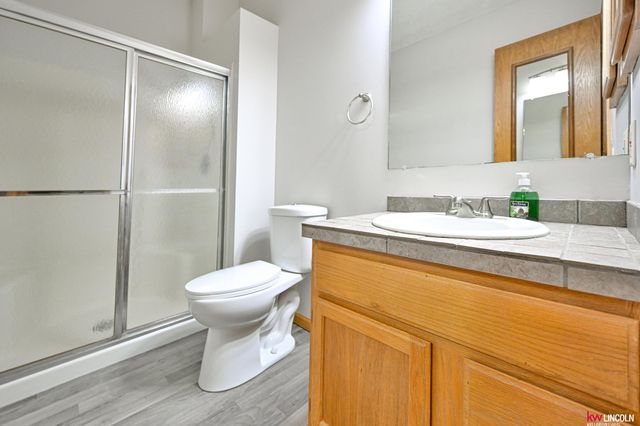 5301 Elk Ridge Road, Lincoln, NE 68516