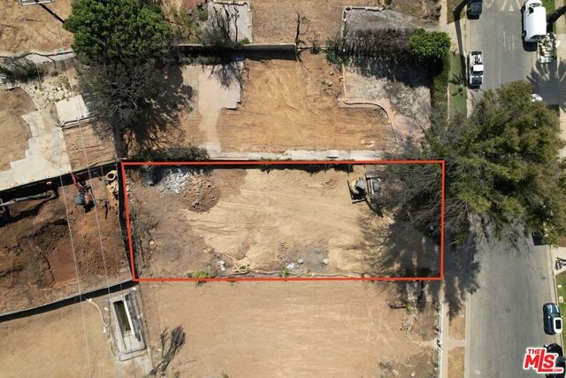 530 El Medio Avenue, Pacific Palisades, CA 90272