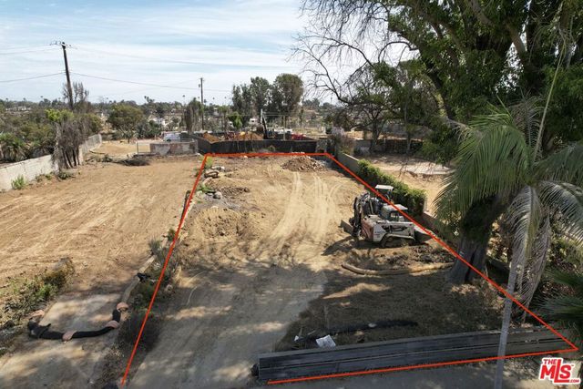 530 El Medio Avenue, Pacific Palisades, CA 90272