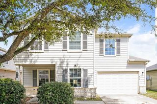 914 Eagles Glide Drive, Houston, TX 77090