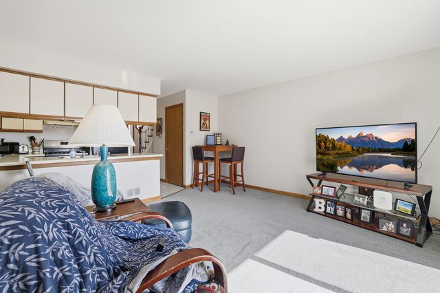 466 Nicole Drive 1C, Bartlett, IL 60103