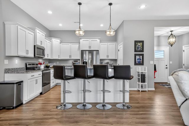 35 Silver Sunset Lane, Kimberling City, MO 65686