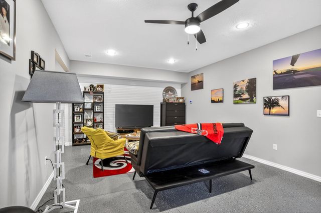 35 Silver Sunset Lane, Kimberling City, MO 65686