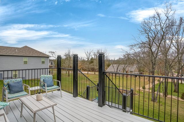 35 Silver Sunset Lane, Kimberling City, MO 65686