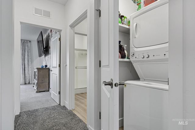 11390 Aspen Hill Dr, Caldwell, ID 83605