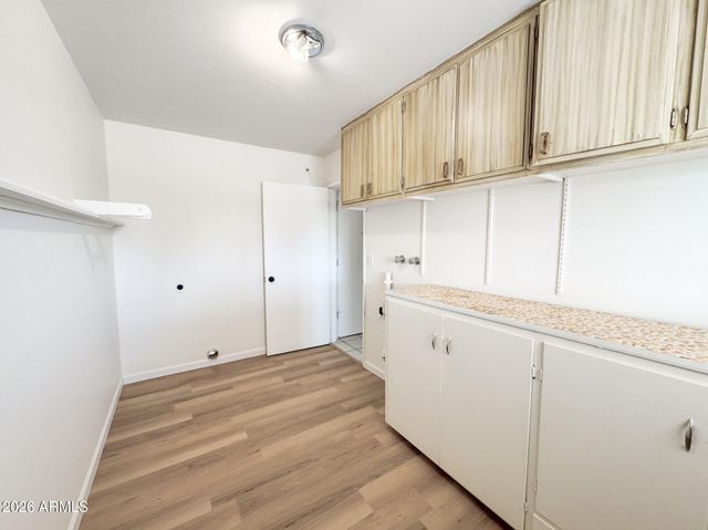 11221 N 103RD Avenue, Sun City, AZ 85351