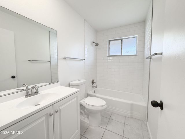 11221 N 103RD Avenue, Sun City, AZ 85351