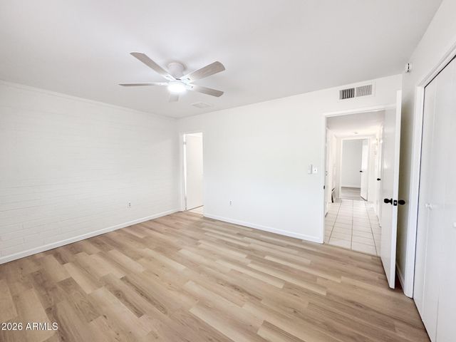 11221 N 103RD Avenue, Sun City, AZ 85351