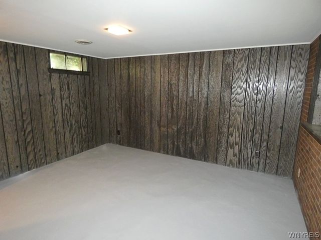 1976 Creekside Drive, Newfane, NY 14028