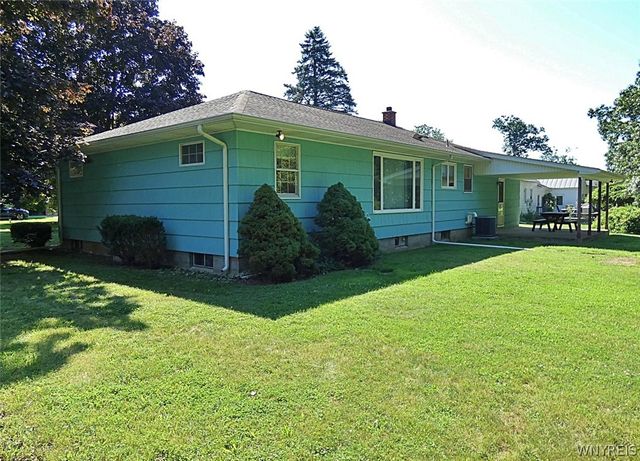 1976 Creekside Drive, Newfane, NY 14028