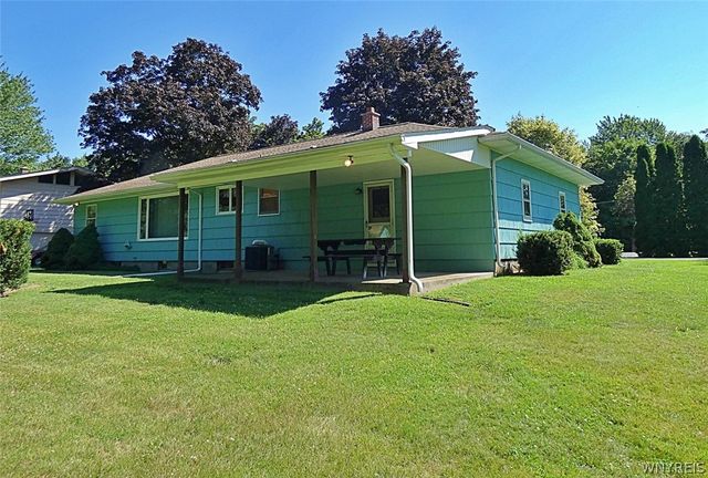 1976 Creekside Drive, Newfane, NY 14028