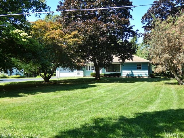 1976 Creekside Drive, Newfane, NY 14028